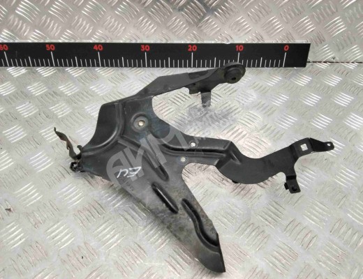 Кронштейн Volkswagen Touareg I (7L) 2002-2006  Volkswagen Touareg Touareg I (7L) 2002-2006