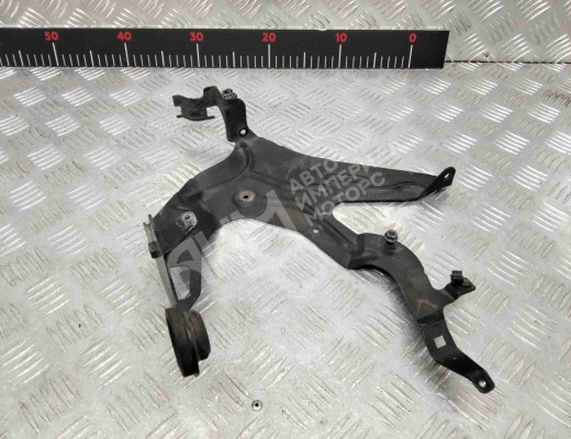Кронштейн Volkswagen Touareg I (7L) 2002-2006  Volkswagen Touareg Touareg I (7L) 2002-2006