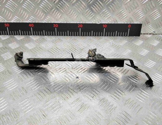 Кронштейн Volkswagen Touareg I (7L) 2002-2006  Volkswagen Touareg Touareg I (7L) 2002-2006