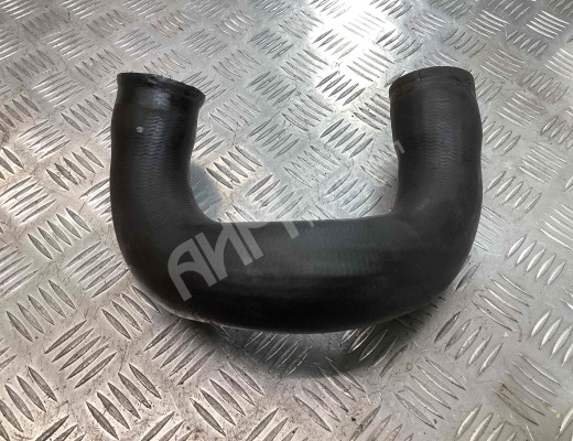 Патрубок интеркулера Renault Trafic II 2001-2014  Renault Trafic Trafic II 2001-2014