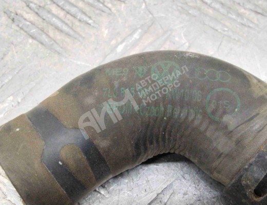 Патрубок автономного отопителя Volkswagen Touareg I (7L) 2002-2006  Volkswagen Touareg Touareg I (7L) 2002-2006