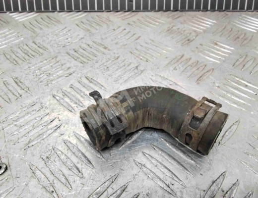 Патрубок автономного отопителя Volkswagen Touareg I (7L) 2002-2006  Volkswagen Touareg Touareg I (7L) 2002-2006