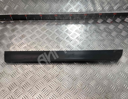 Молдинг двери задней левой Audi A4 B6 (8EC, 8E5) 2000-2004  Audi A4 A4 B6 (8EC, 8E5) 2000-2004