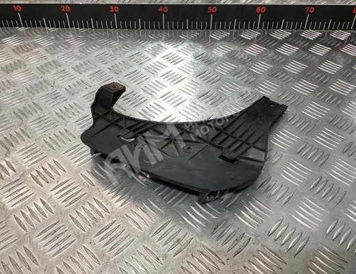 Крепление фары левой Audi A4 B6 (8EC, 8E5) 2000-2004  Audi A4 A4 B6 (8EC, 8E5) 2000-2004
