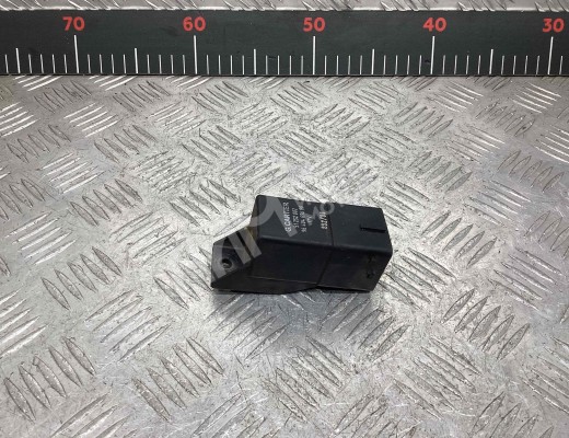 Реле накала свечей Peugeot 206 (2A/2E) 1998-2003  Peugeot 206 206 (2A/2E) 1998-2003