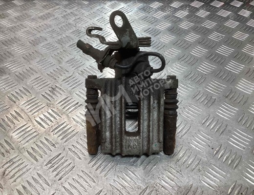 Суппорт задний правый Volkswagen Golf V (1K) 2004-2009  Volkswagen Golf Golf V (1K) 2004-2009