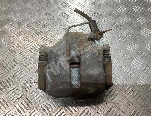 Суппорт передний правый Volkswagen Passat B5 (3B) 1996-2000  Volkswagen Passat Passat B5 (3B) 1996-2000
