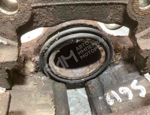 Суппорт передний левый Volkswagen Passat B5 (3B) 1996-2000  Volkswagen Passat Passat B5 (3B) 1996-2000