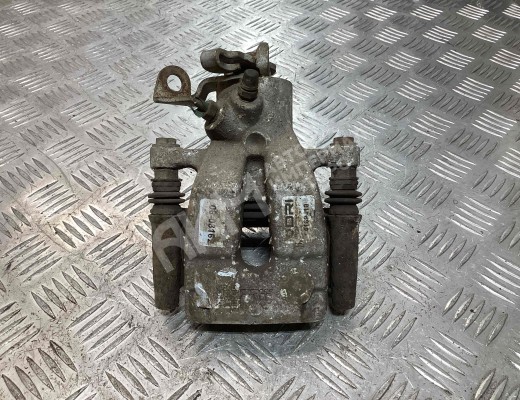 Суппорт задний левый Renault Scenic II (JM) 2006-2009 рестайлинг  Renault Scenic Scenic II (JM) 2006-2009 рестайлинг