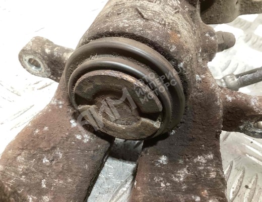 Суппорт задний правый Volkswagen Touran I (1T) 2003-2006  Volkswagen Touran Touran I (1T) 2003-2006