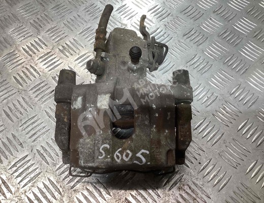 Суппорт задний правый Nissan Primera III (P12) 2002-2008  Nissan Primera Primera III (P12) 2002-2008