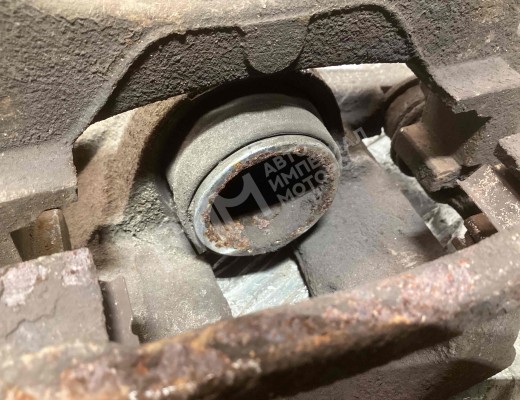Суппорт задний правый Mercedes Vito II (W639) 2010-2014 рестайлинг  Mercedes Vito Vito II (W639) 2010-2014 рестайлинг