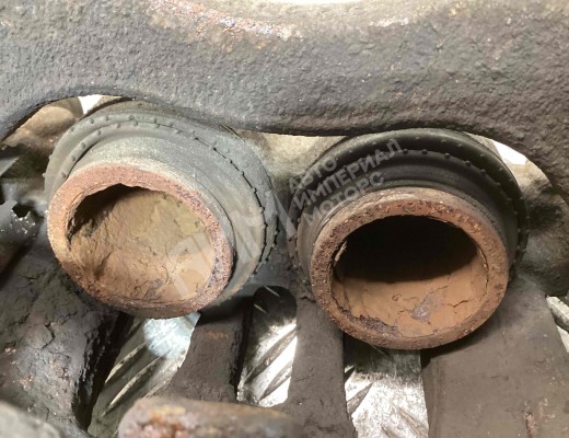 Суппорт передний правый Mercedes Vito II (W639) 2010-2014 рестайлинг  Mercedes Vito Vito II (W639) 2010-2014 рестайлинг