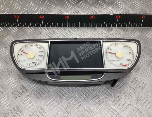 Щиток приборов (приборная панель) Peugeot 807 2002-2014  Peugeot 807 807 2002-2014