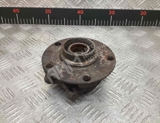 Ступица передняя Audi A4 B6 (8EC, 8E5) 2000-2004  Audi A4 A4 B6 (8EC, 8E5) 2000-2004