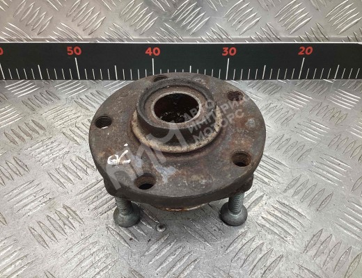 Ступица передняя Audi A4 B6 (8EC, 8E5) 2000-2004  Audi A4 A4 B6 (8EC, 8E5) 2000-2004