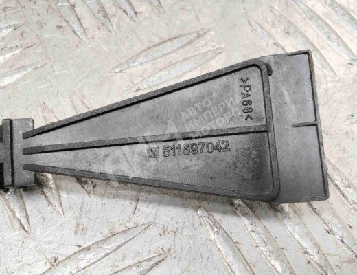 Трос двери передней Opel Corsa D 2006-2010  Opel Corsa Corsa D 2006-2010