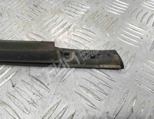 Молдинг стекла двери передней левой наружный Opel Corsa D 2006-2010  Opel Corsa Corsa D 2006-2010
