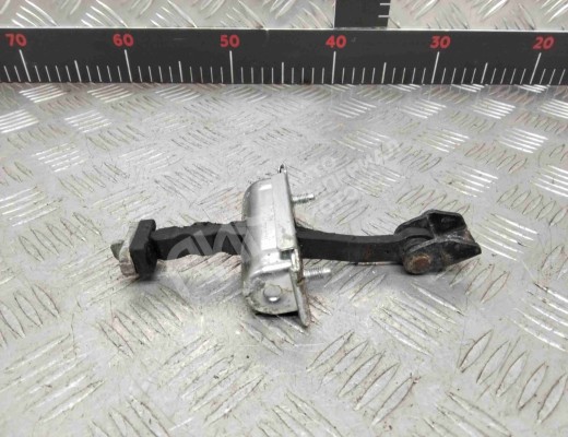 Ограничитель открывания двери передней Opel Corsa D 2006-2010  Opel Corsa Corsa D 2006-2010