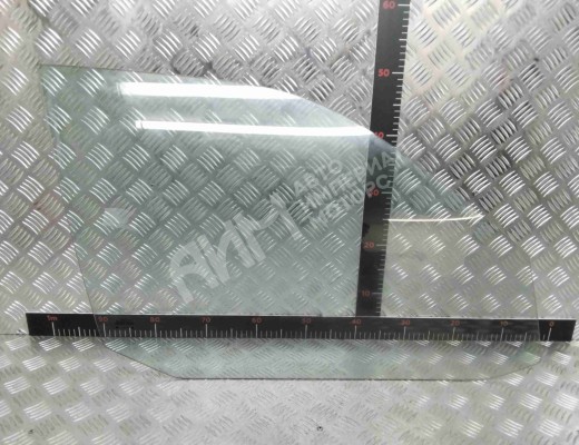 Стекло двери передней правой Volkswagen Polo III (6N/6K) 1994-2002  Volkswagen Polo Polo III (6N/6K) 1994-2002