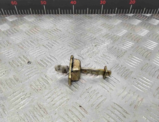 Ограничитель открывания двери передней Volkswagen Caddy II (9K) 1995-2003  Volkswagen Caddy Caddy II (9K) 1995-2003