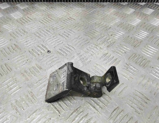 Петля двери передней правой Seat Cordoba I (6K) 1993-2003  Seat Cordoba Cordoba I (6K) 1993-2003