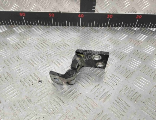 Петля двери передней правой Volkswagen Caddy II (9K) 1995-2003  Volkswagen Caddy Caddy II (9K) 1995-2003