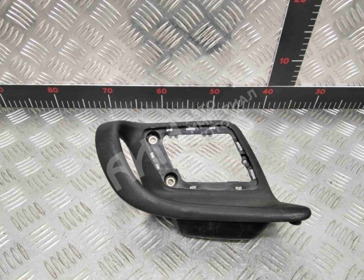 Ручка внутренняя передняя правая Volkswagen Caddy II (9K) 1995-2003  Volkswagen Caddy Caddy II (9K) 1995-2003