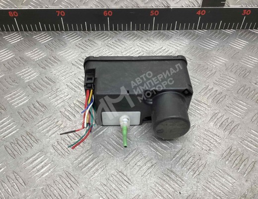 Компрессор центрального замка Volkswagen Passat B4 (3A) 1993-1997  Volkswagen Passat Passat B4 (3A) 1993-1997