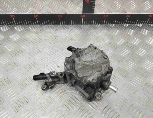 Насос вакуумный Audi A3 II (8P) 2003-2005  Audi A3 A3 II (8P) 2003-2005