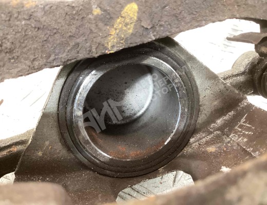 Суппорт передний правый Chevrolet Lacetti (J200) 2004-2013  Chevrolet Lacetti Lacetti (J200) 2004-2013