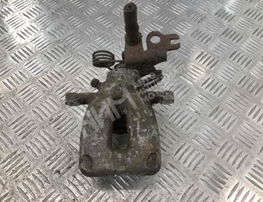 Суппорт задний правый Volkswagen Caddy III (2K) 2004-2010  Volkswagen Caddy Caddy III (2K) 2004-2010