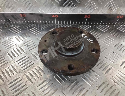 Ступица задняя Volkswagen Touran I (1T) 2003-2006  Volkswagen Touran Touran I (1T) 2003-2006