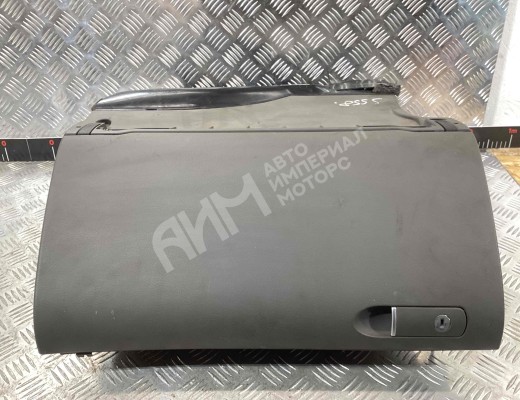 Бардачок Audi A4 B6 (8EC, 8E5) 2000-2004  Audi A4 A4 B6 (8EC, 8E5) 2000-2004