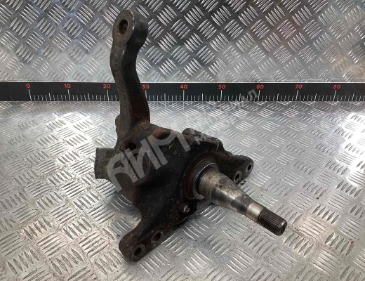 Кулак поворотный правый Mercedes Vario (W670) 1996-2013  Mercedes Vario Vario (W670) 1996-2013