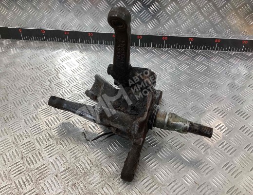 Кулак поворотный левый Mercedes Vario (W670) 1996-2013  Mercedes Vario Vario (W670) 1996-2013