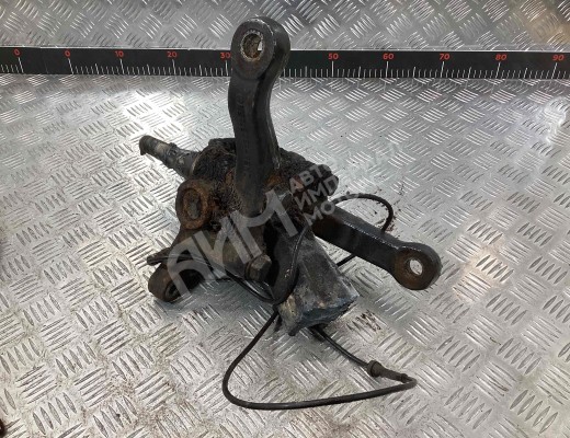 Кулак поворотный левый Mercedes Vario (W670) 1996-2013  Mercedes Vario Vario (W670) 1996-2013