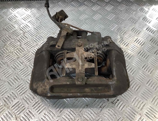 Суппорт передний правый Mercedes Vario (W670) 1996-2013  Mercedes Vario Vario (W670) 1996-2013