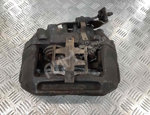 Суппорт передний левый Mercedes Vario (W670) 1996-2013  Mercedes Vario Vario (W670) 1996-2013