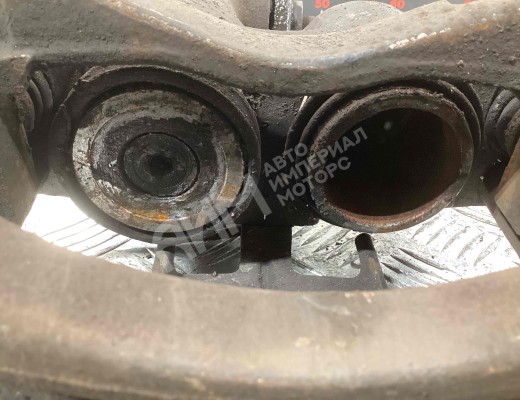 Суппорт задний левый Mercedes Vario (W670) 1996-2013  Mercedes Vario Vario (W670) 1996-2013