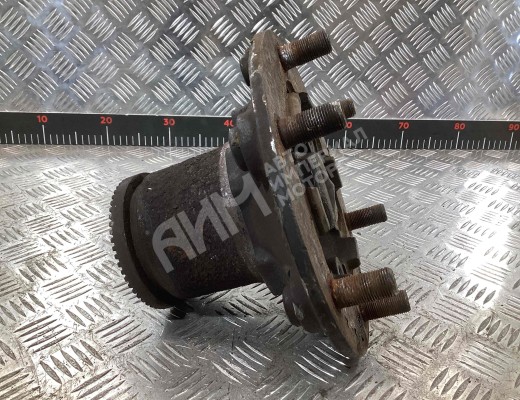 Ступица передняя правая Mercedes Vario (W670) 1996-2013  Mercedes Vario Vario (W670) 1996-2013