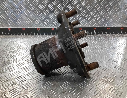 Ступица передняя правая Mercedes Vario (W670) 1996-2013  Mercedes Vario Vario (W670) 1996-2013