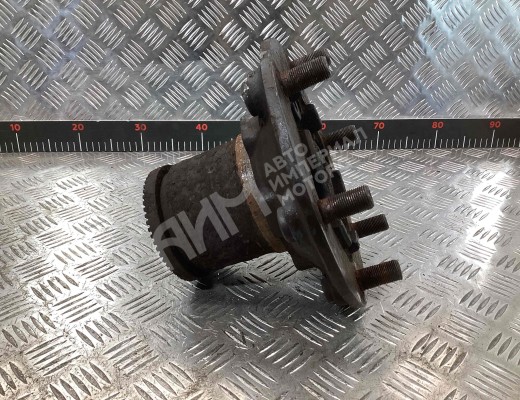 Ступица передняя правая Mercedes Vario (W670) 1996-2013  Mercedes Vario Vario (W670) 1996-2013