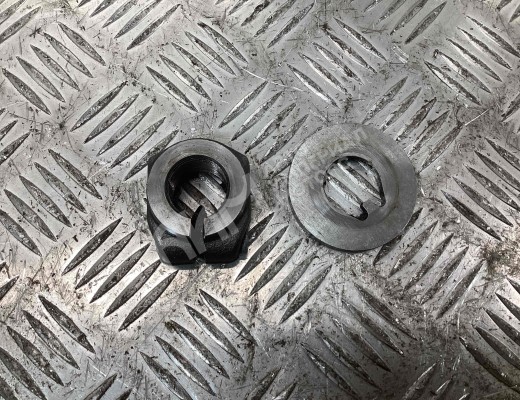 Гайка ступицы Mercedes Vario (W670) 1996-2013  Mercedes Vario Vario (W670) 1996-2013