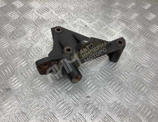 Кронштейн двигателя Nissan Sunny (Y10) 1990-2000  Nissan Sunny Sunny (Y10) 1990-2000