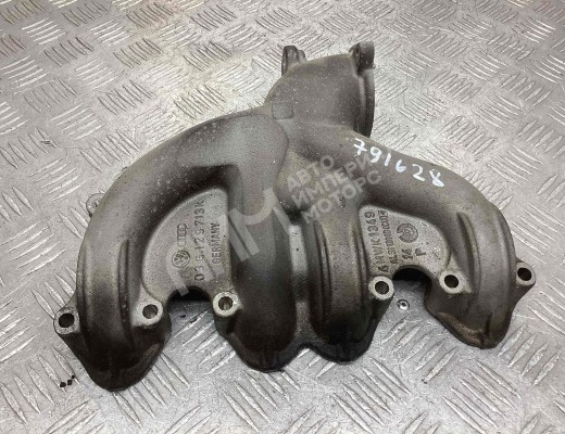 Коллектор впускной Volkswagen Passat B6 (3C) 2005-2010  Volkswagen Passat Passat B6 (3C) 2005-2010