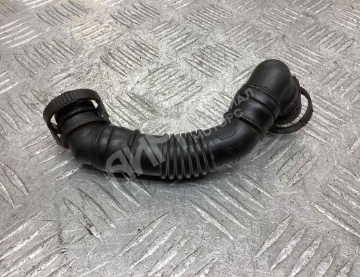 Патрубок вентиляции картера Volkswagen Passat B6 (3C) 2005-2010  Volkswagen Passat Passat B6 (3C) 2005-2010