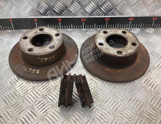 Диск тормозной задний Volkswagen Passat B5 (3B) 1996-2000  Volkswagen Passat Passat B5 (3B) 1996-2000