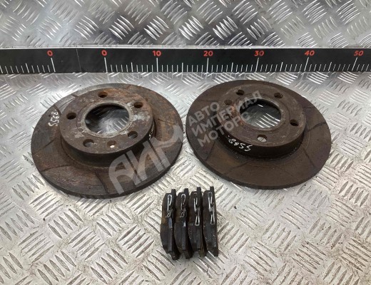 Диск тормозной задний Audi A4 B6 (8EC, 8E5) 2000-2004  Audi A4 A4 B6 (8EC, 8E5) 2000-2004