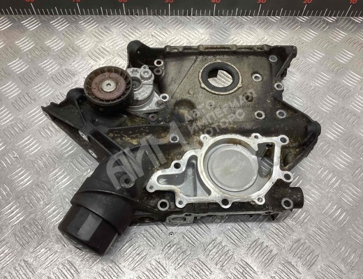 Крышка двигателя передняя Mercedes C (W203) 2000-2004  Mercedes C C (W203) 2000-2004